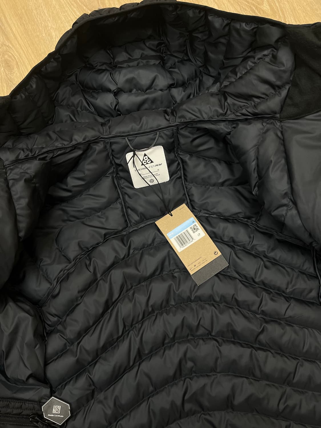 나이키 ACG 경량패딩 상품이미지2