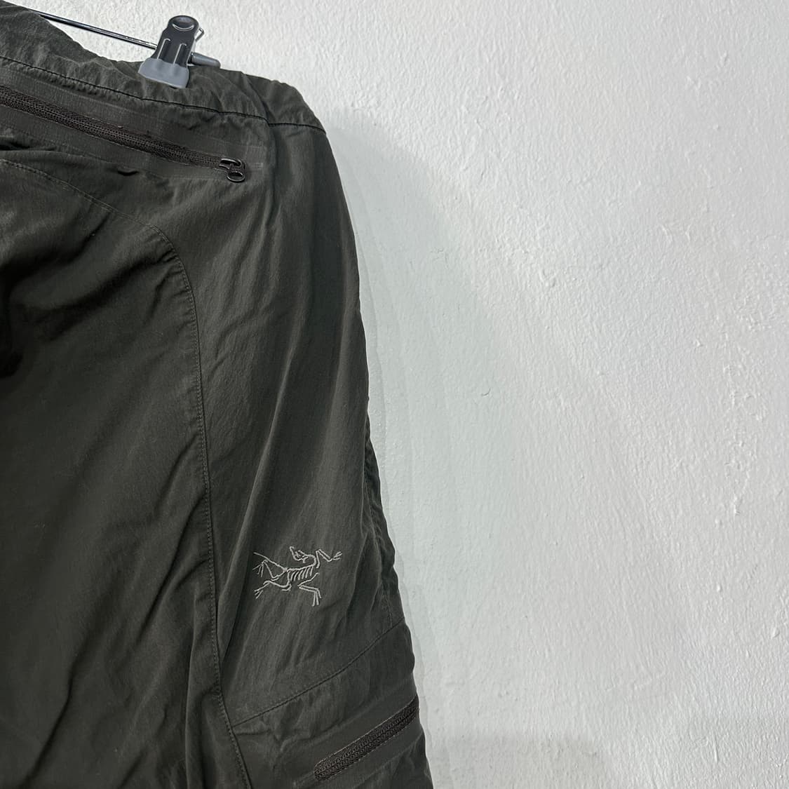 아크테릭스 팬츠 32 상품이미지3