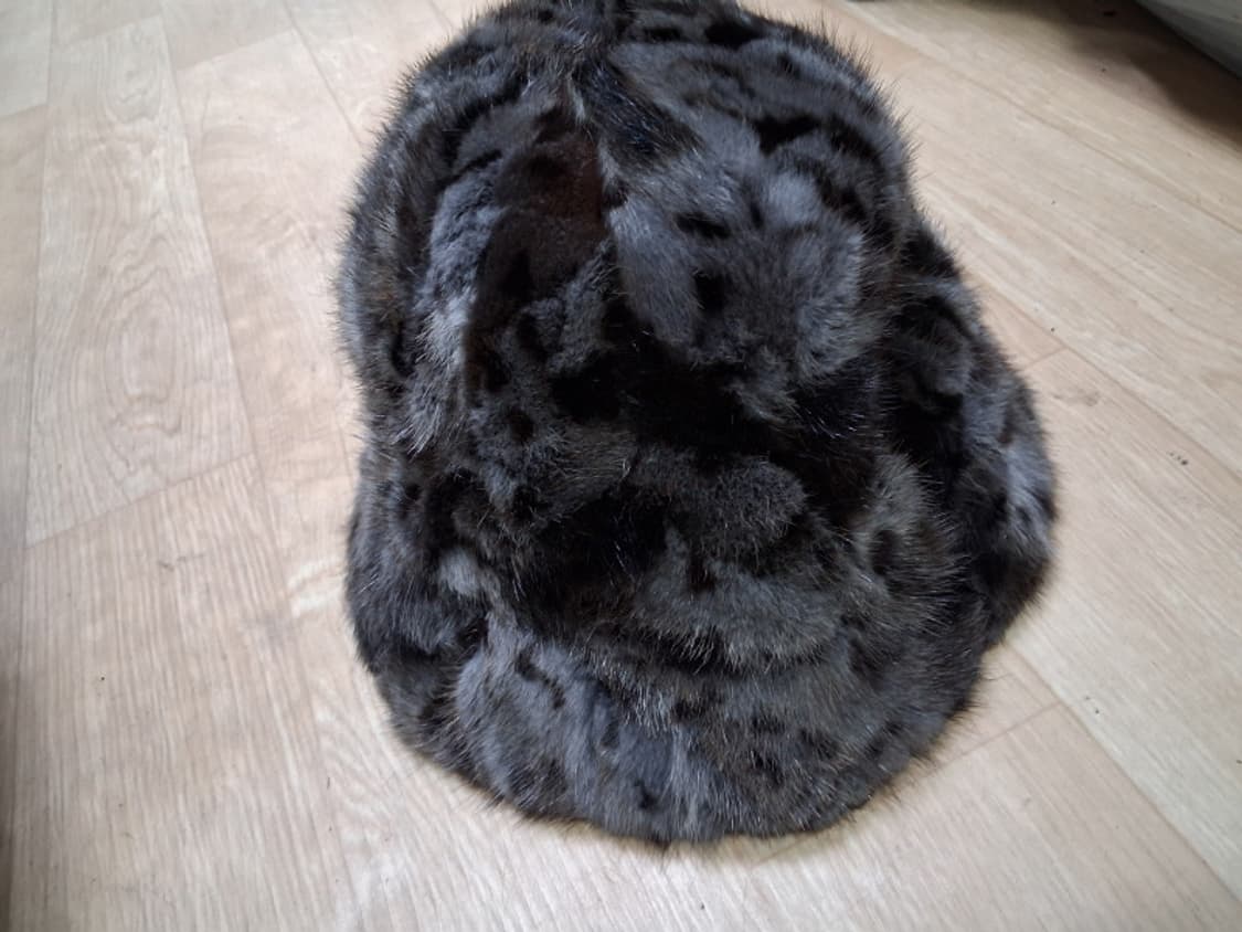 레오파드 밍크모자 프리사이즈 천연밍크 그레이레오파드

챙폭 5CM 모자길 상품이미지1