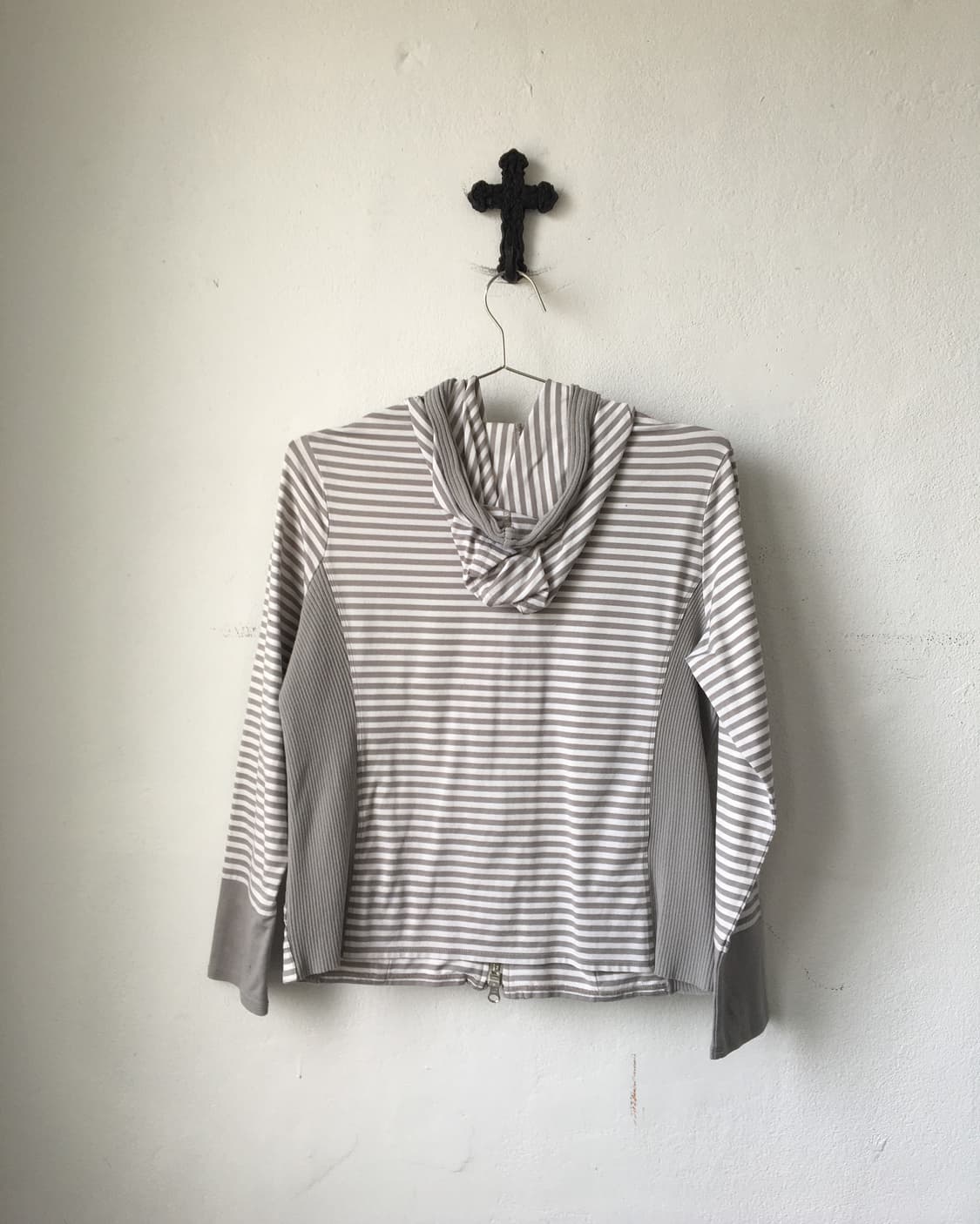 Hiroko bis stripe pattern hood zip up 상품이미지4