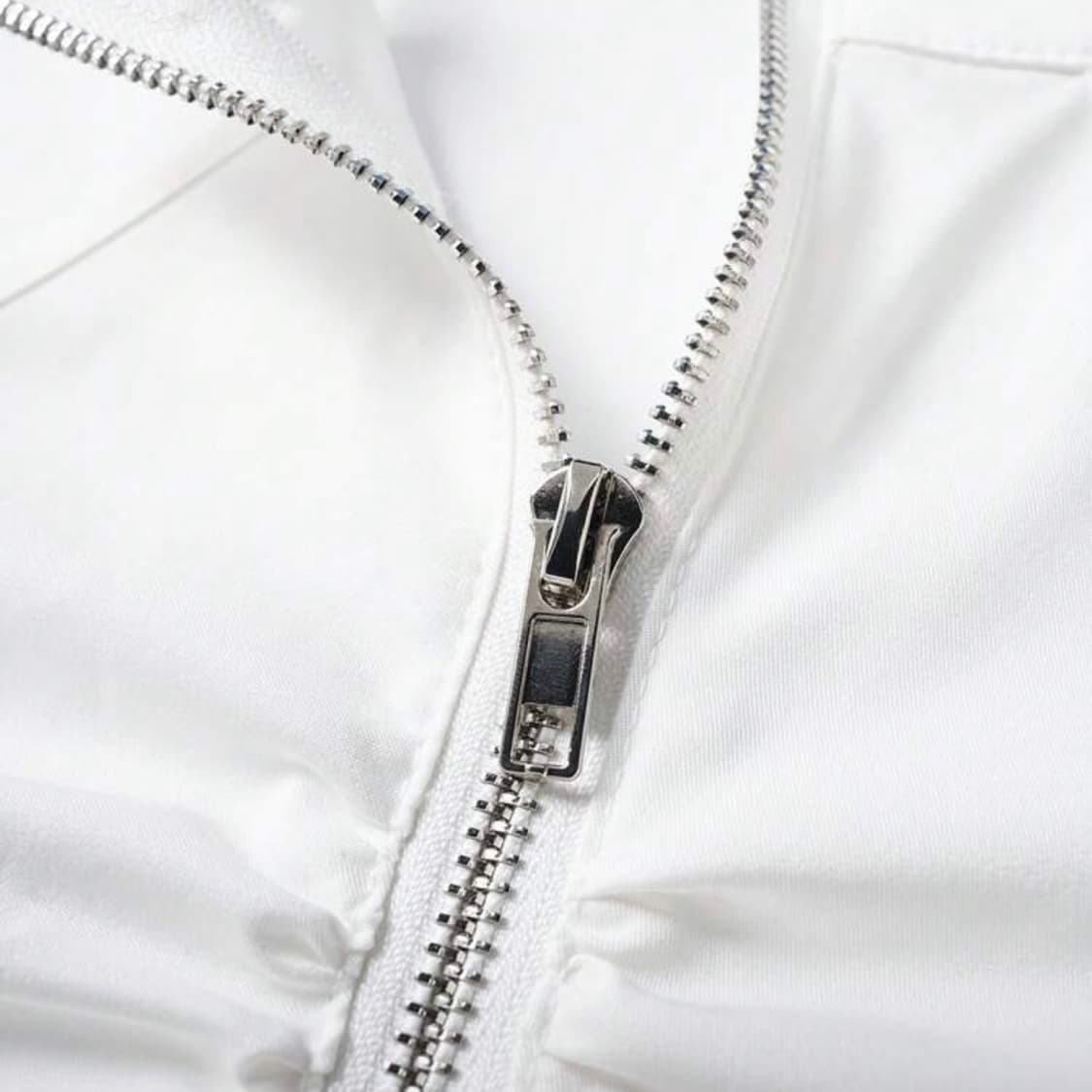 Shein 화이트 홀터넥 지퍼 탑 XS 상품이미지4