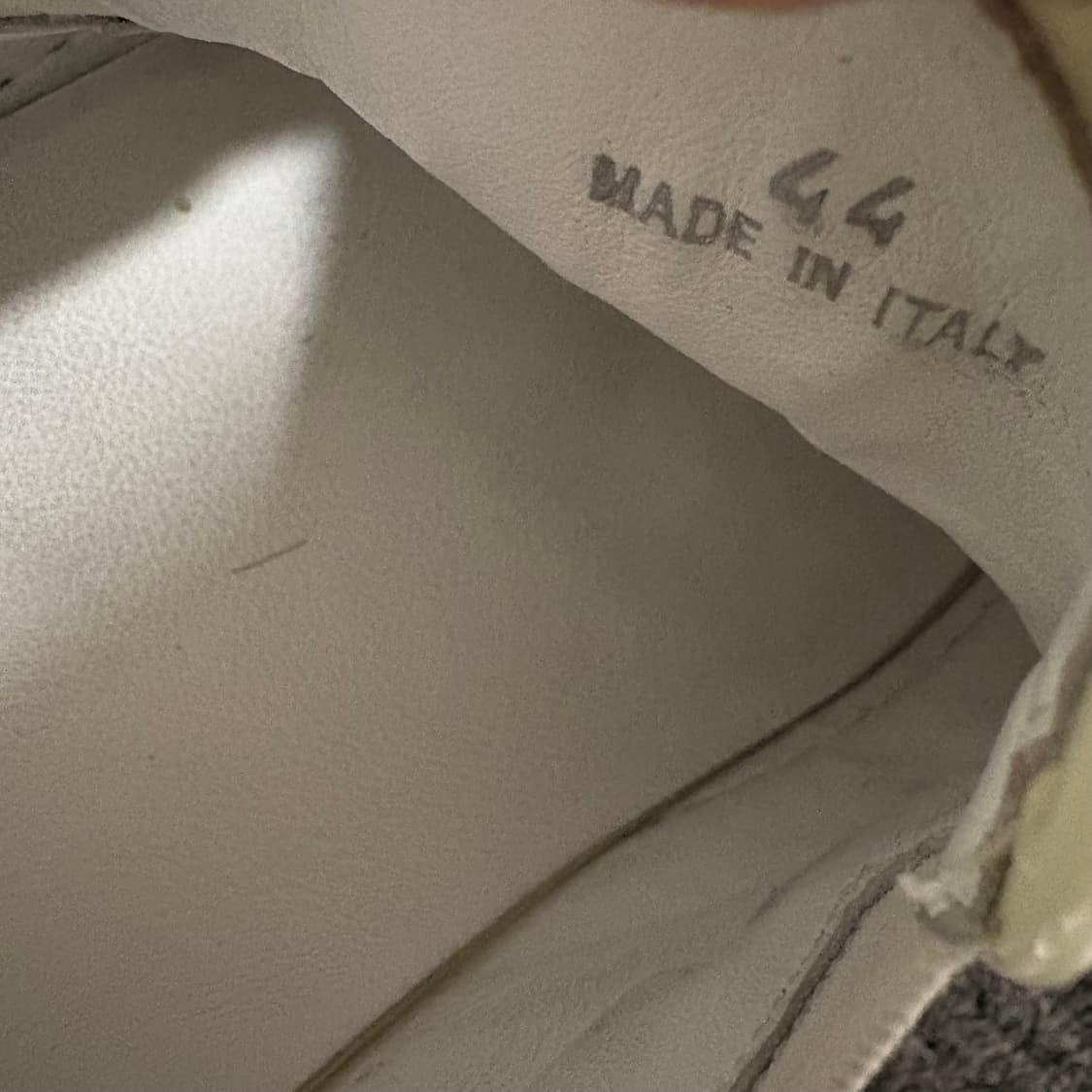 지미추 스타 스터드 레더 슬립온 스니커즈 44 280-290 상품이미지8