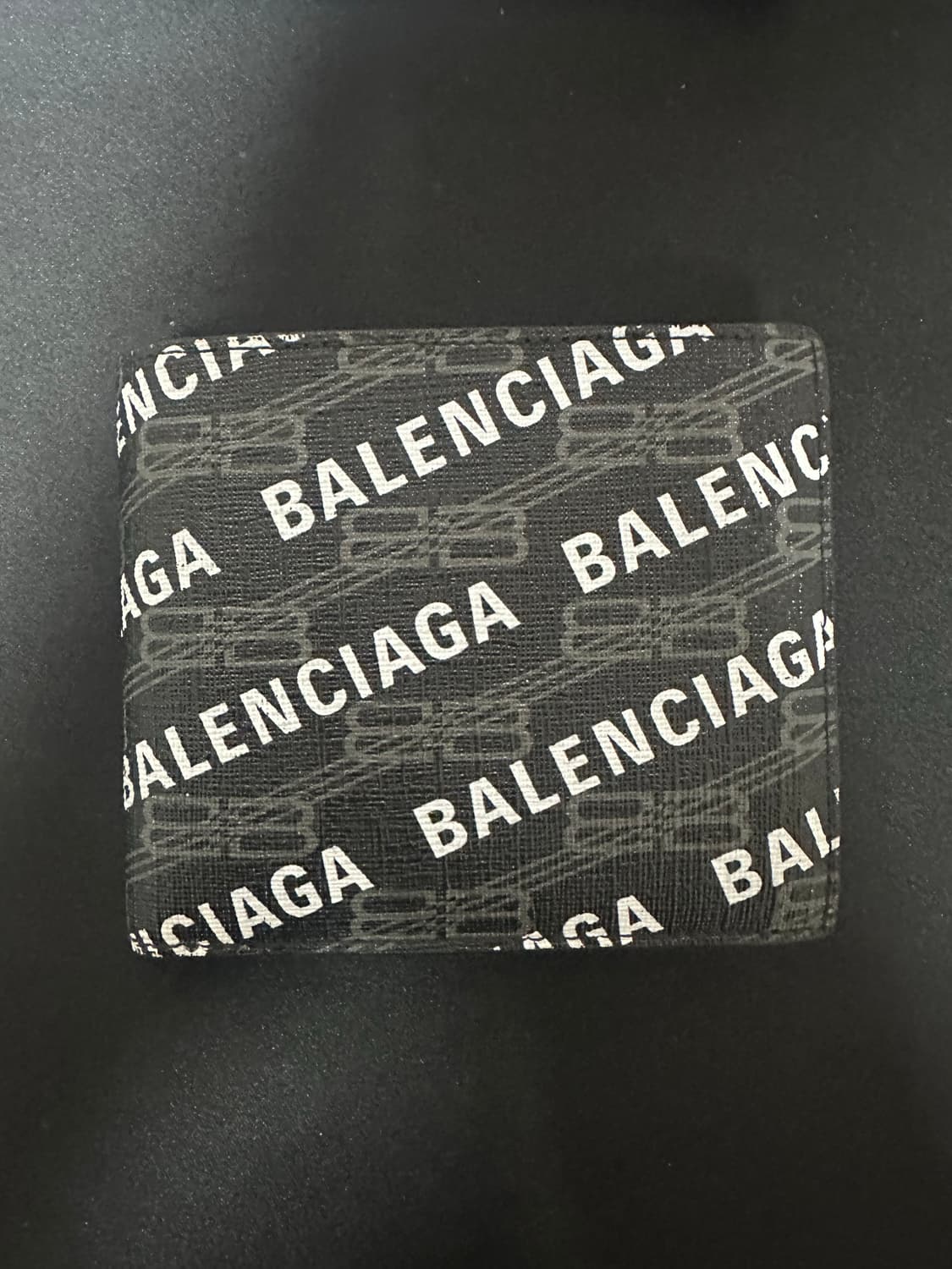 발렌시아가 남성 반지갑 상품이미지1