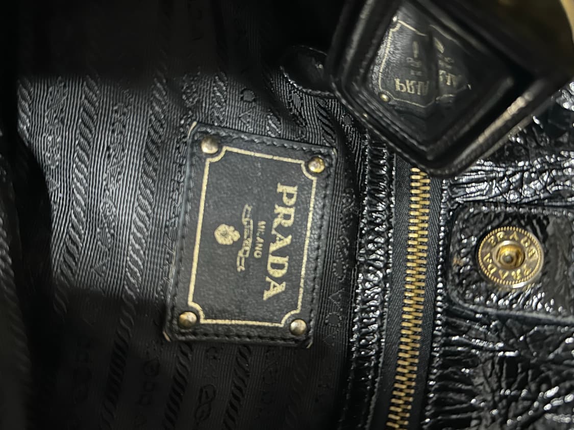 Prada Tessuto Nylon Hobo Bag 상품이미지3