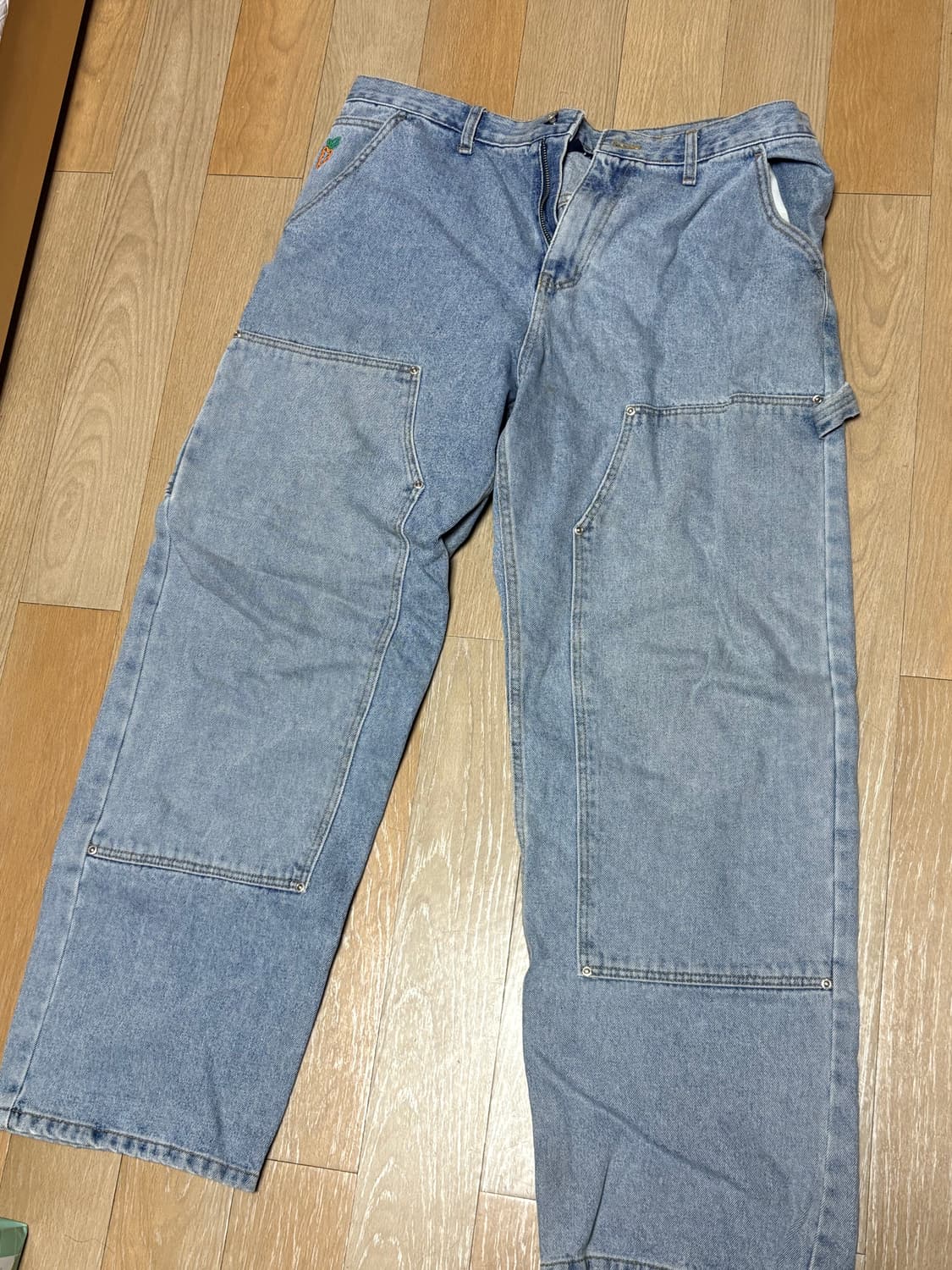 위캔더스WKNDRS 당근 자수 데님 팬츠 XL(34) 상품이미지1