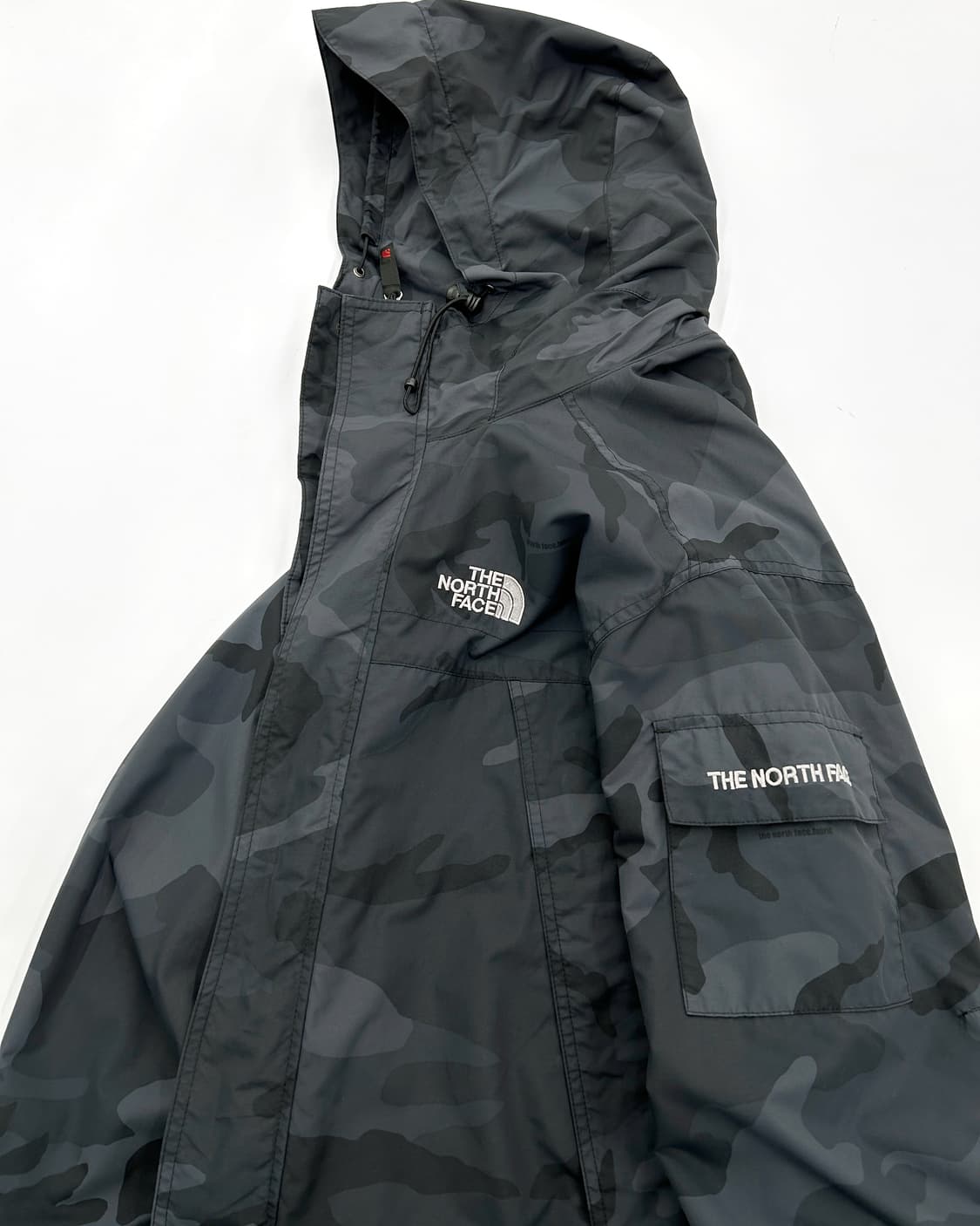 The North Face 카모플라주 고어텍스 후드 자켓 상품이미지1
