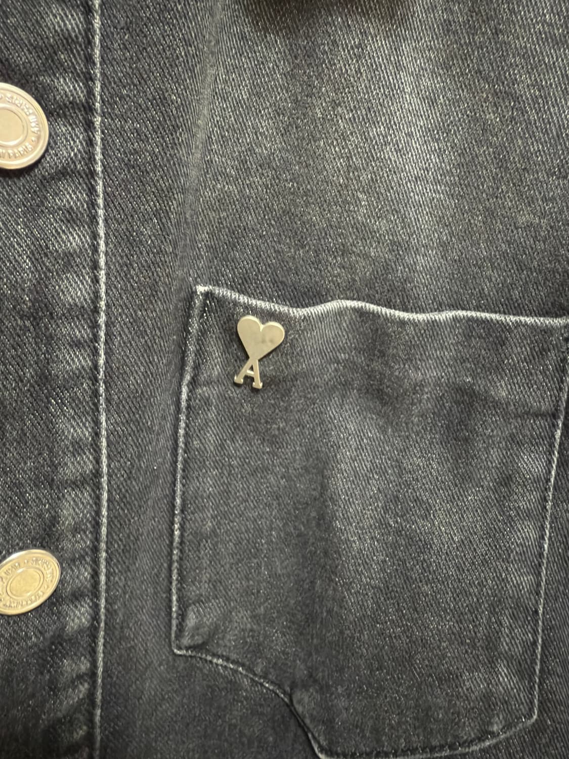 [정품] 아미 파리스 실버 하트로고 흑청 데님자켓 상품이미지2