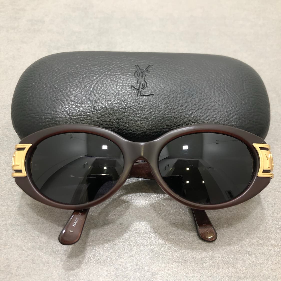 입생로랑 이브생로랑 ysl 금장 오발 오벌 선글라스 상품이미지1
