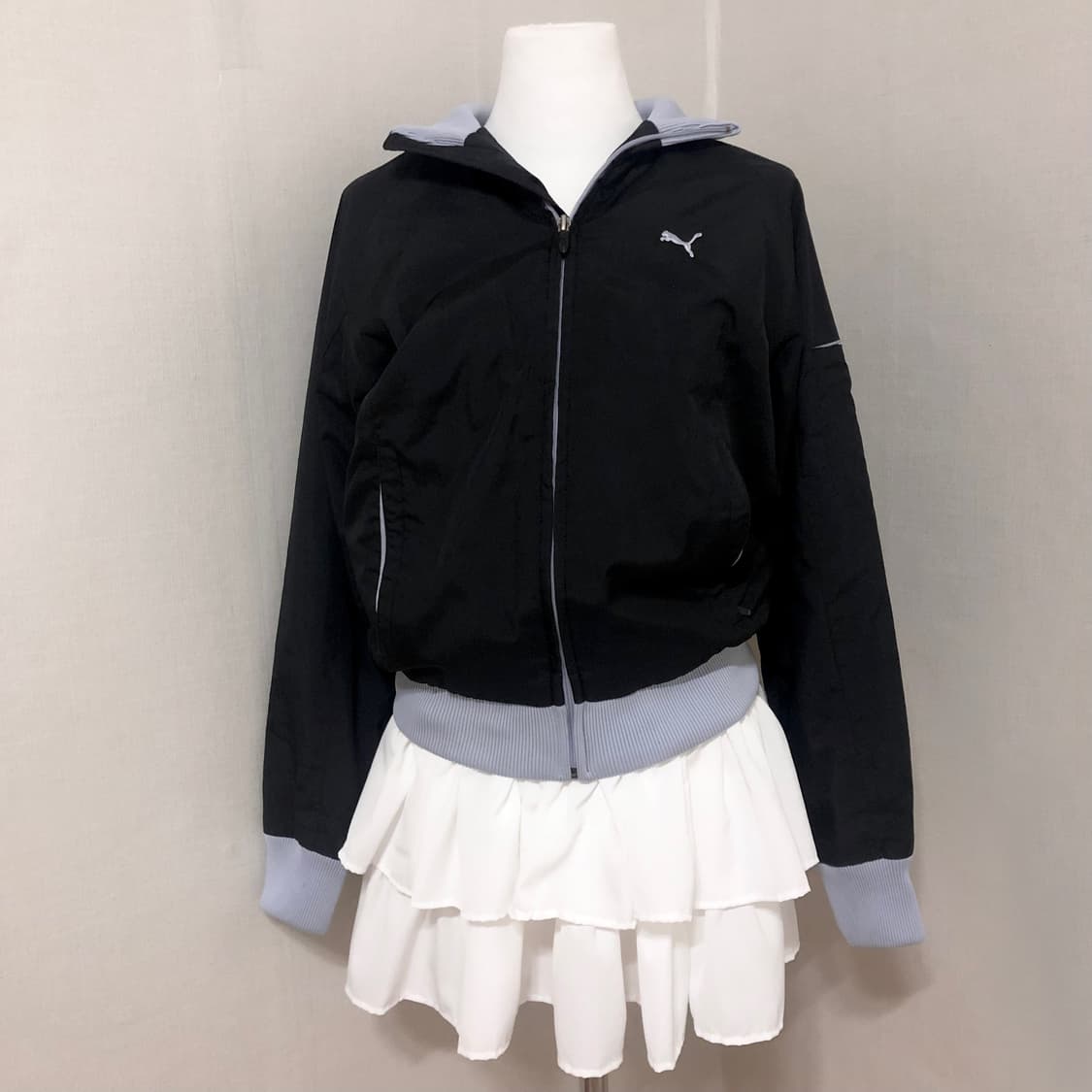 퓨마 블랙연보라 경량자켓 M 상품이미지1