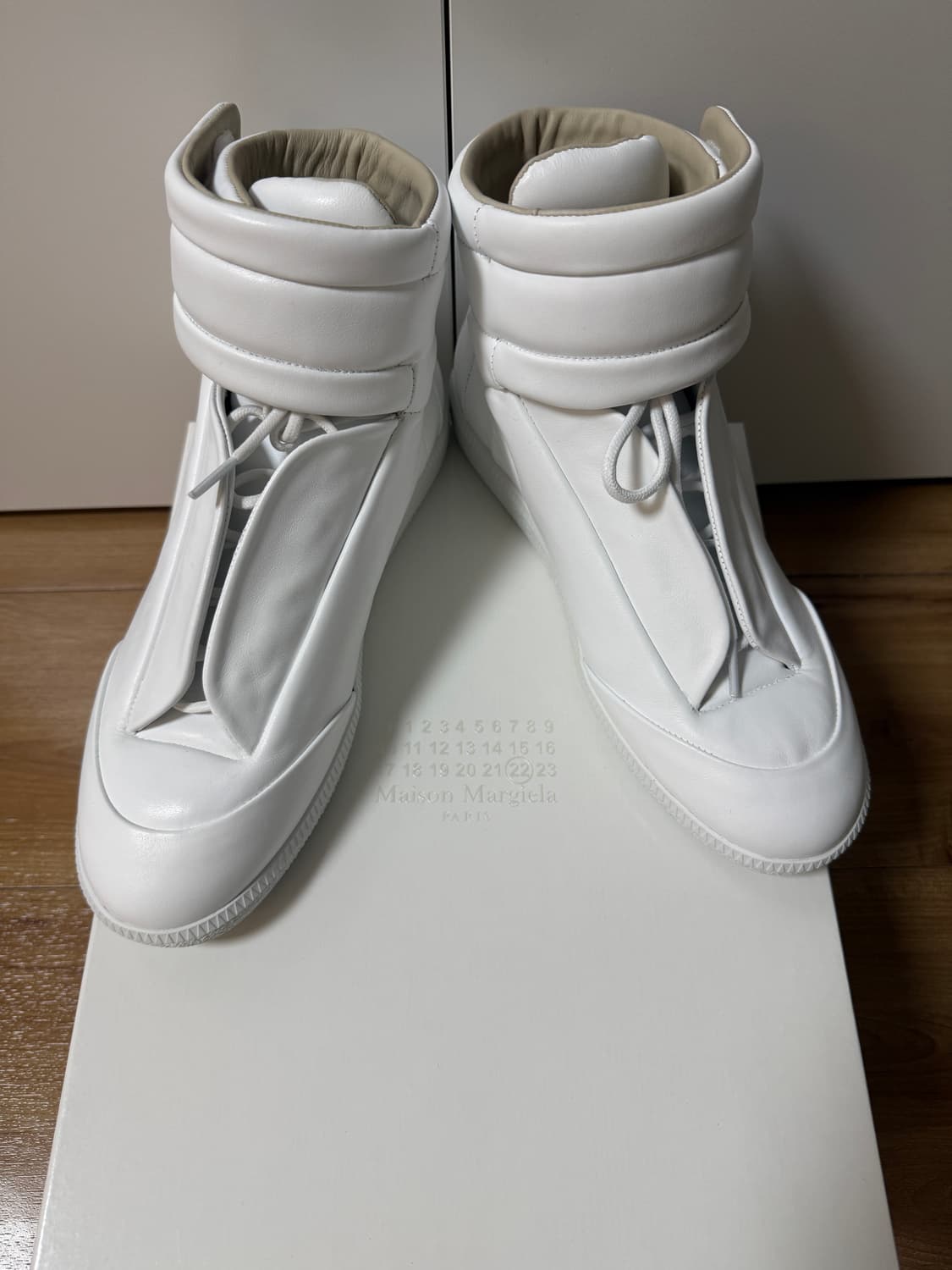 마르지엘라 퓨처 화이트42 상품이미지1