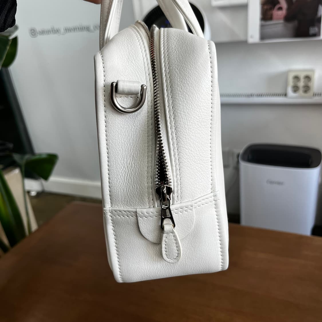 발렌시아가 트라이앵글 스퀘어백 XS 상품이미지9