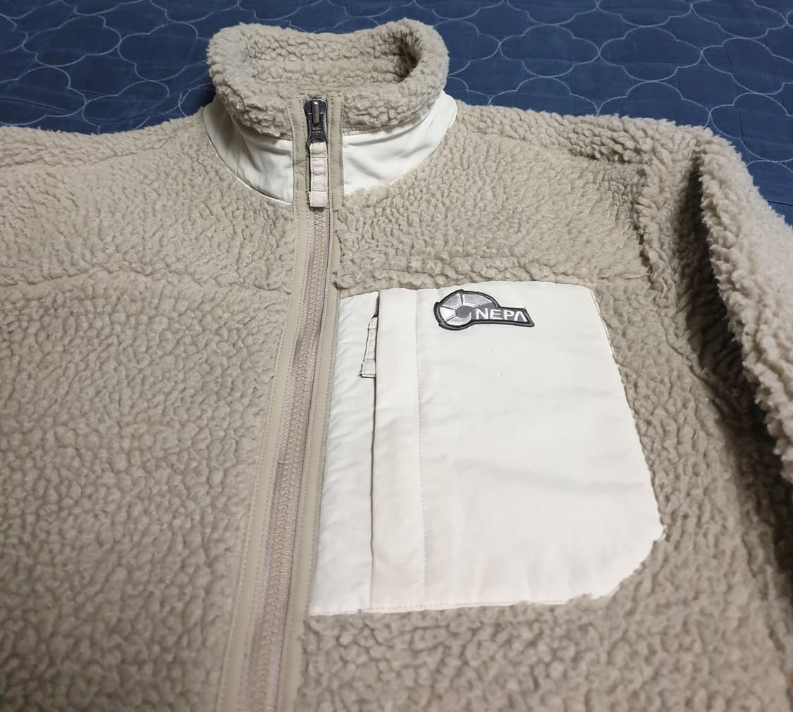 네파 뽀글이 짚업 점퍼 다크베이지 (90) 상품이미지2