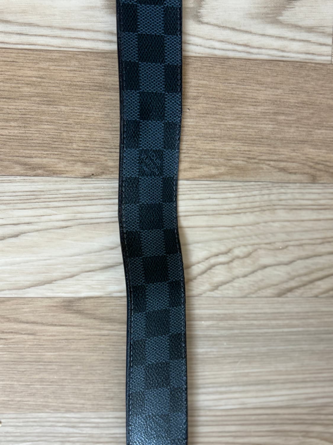 루이비통 다미에 LV 이니셜 벨트 블랙 상품이미지4