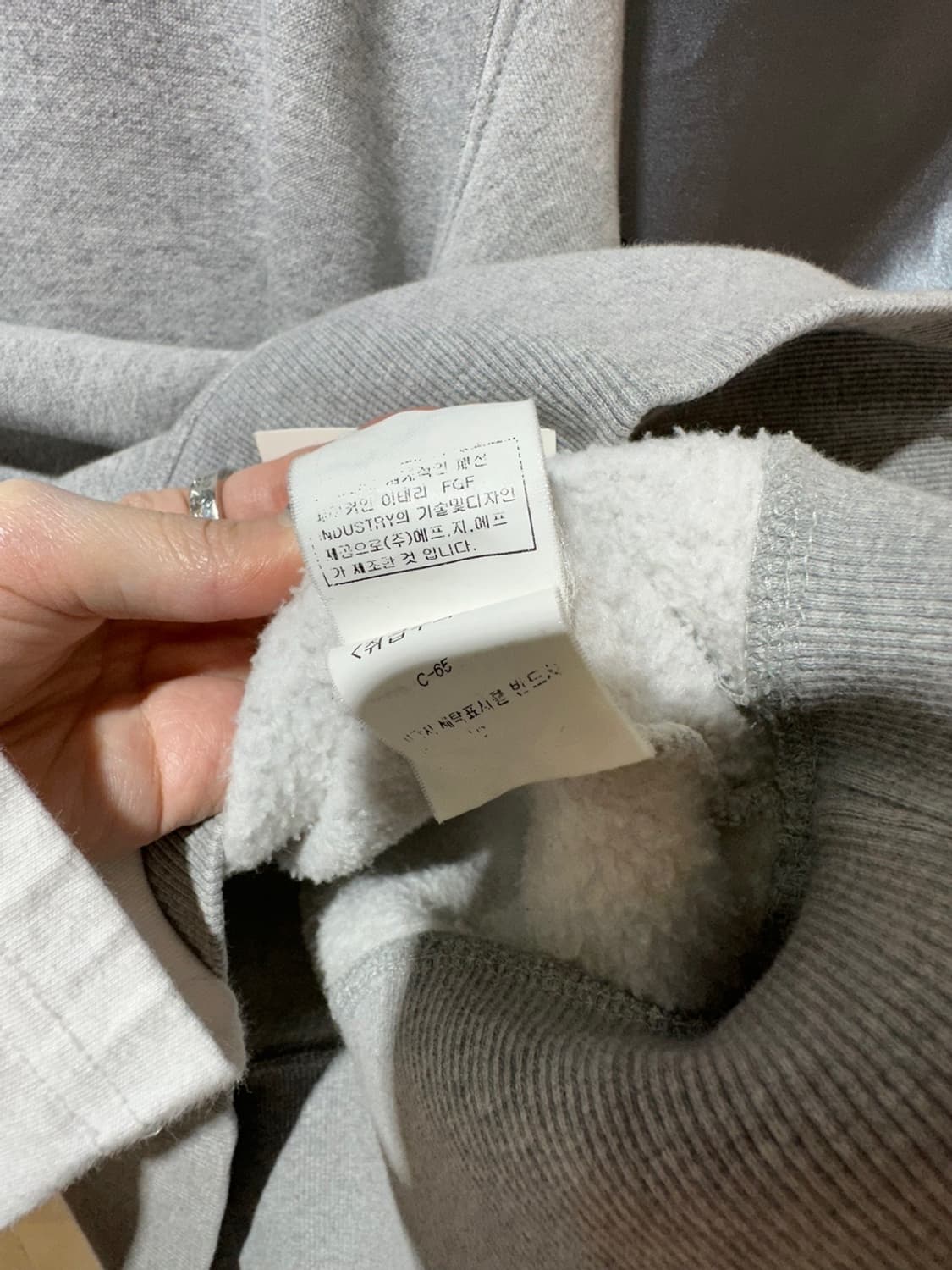 M C.P 컴퍼니 사이드 로고 포인트 맨투맨 상품이미지7