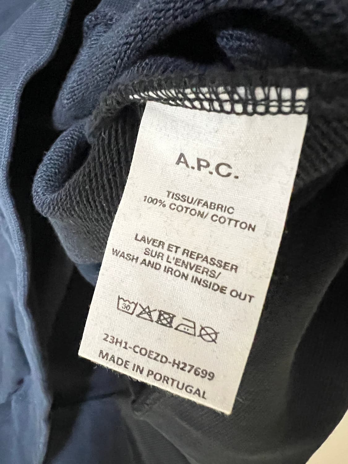 apc 아페쎄 루 마담 블랙 맨투맨 xl 상품이미지6