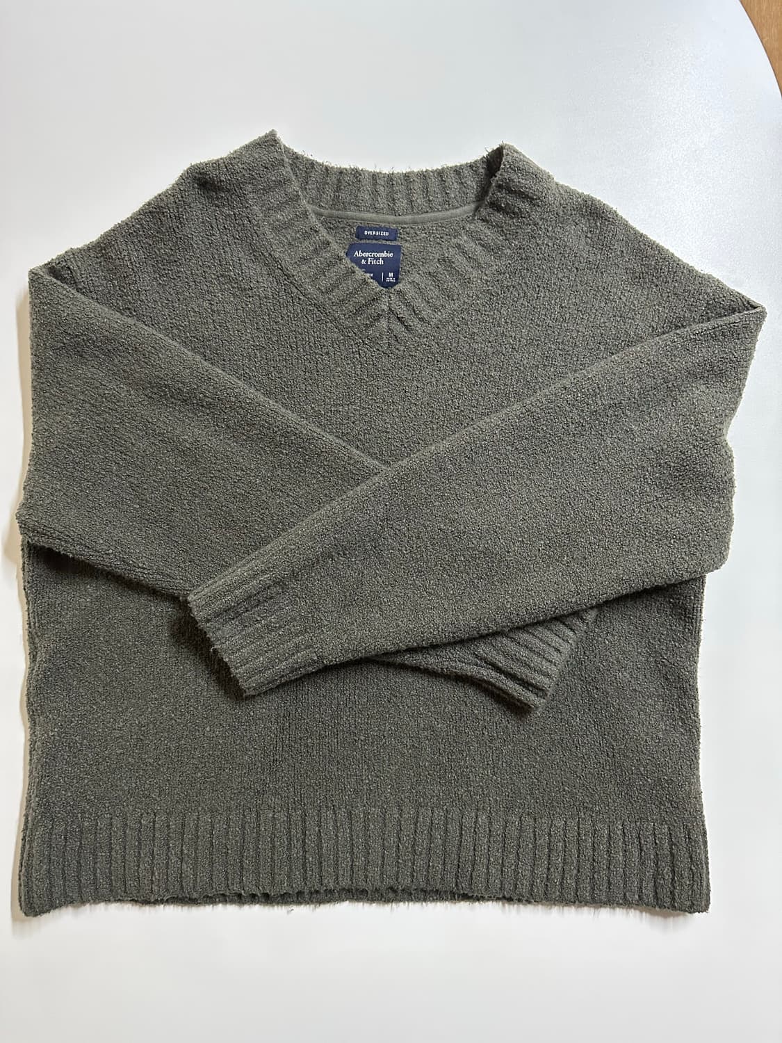 [새상품] 아베크롬비 앤 피치 오버사이즈 니트 스웨터 M 상품이미지1