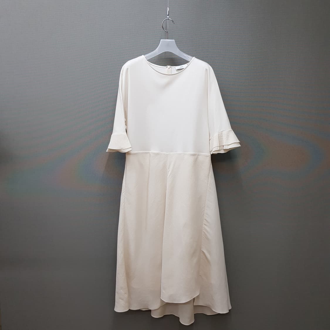 오즈세컨 2021 프릴 슬리브 플레어 원피스 XS사이즈 상품이미지1