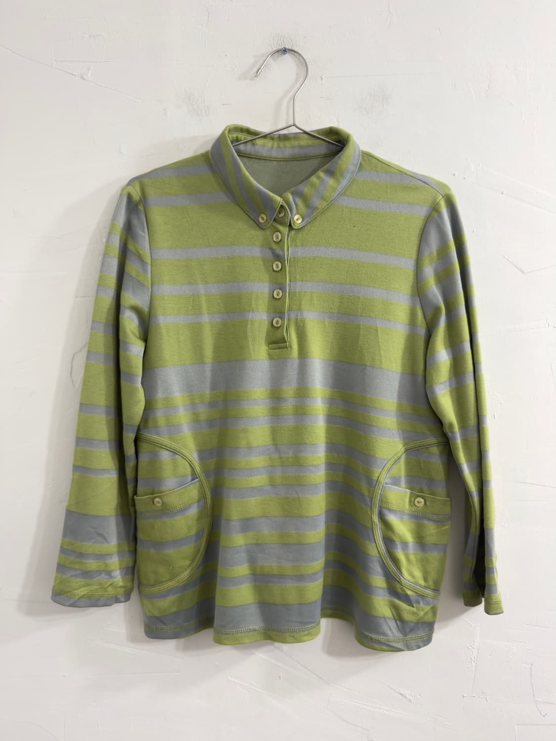 seretone stripe detail top 상품이미지1