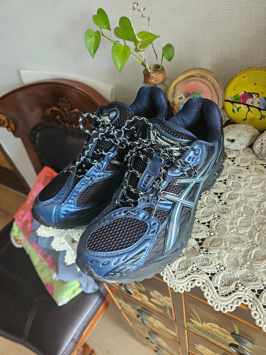 1회착 아식스 젤 님버스 10.1 팝니다 270 블랙 그랜드 샤크 상품이미지1