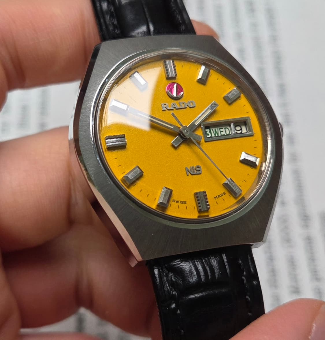 빈티지 라도 NI9 데이데이트 쿠션형 진노랭이 와이드보이 오토매틱  상품이미지4