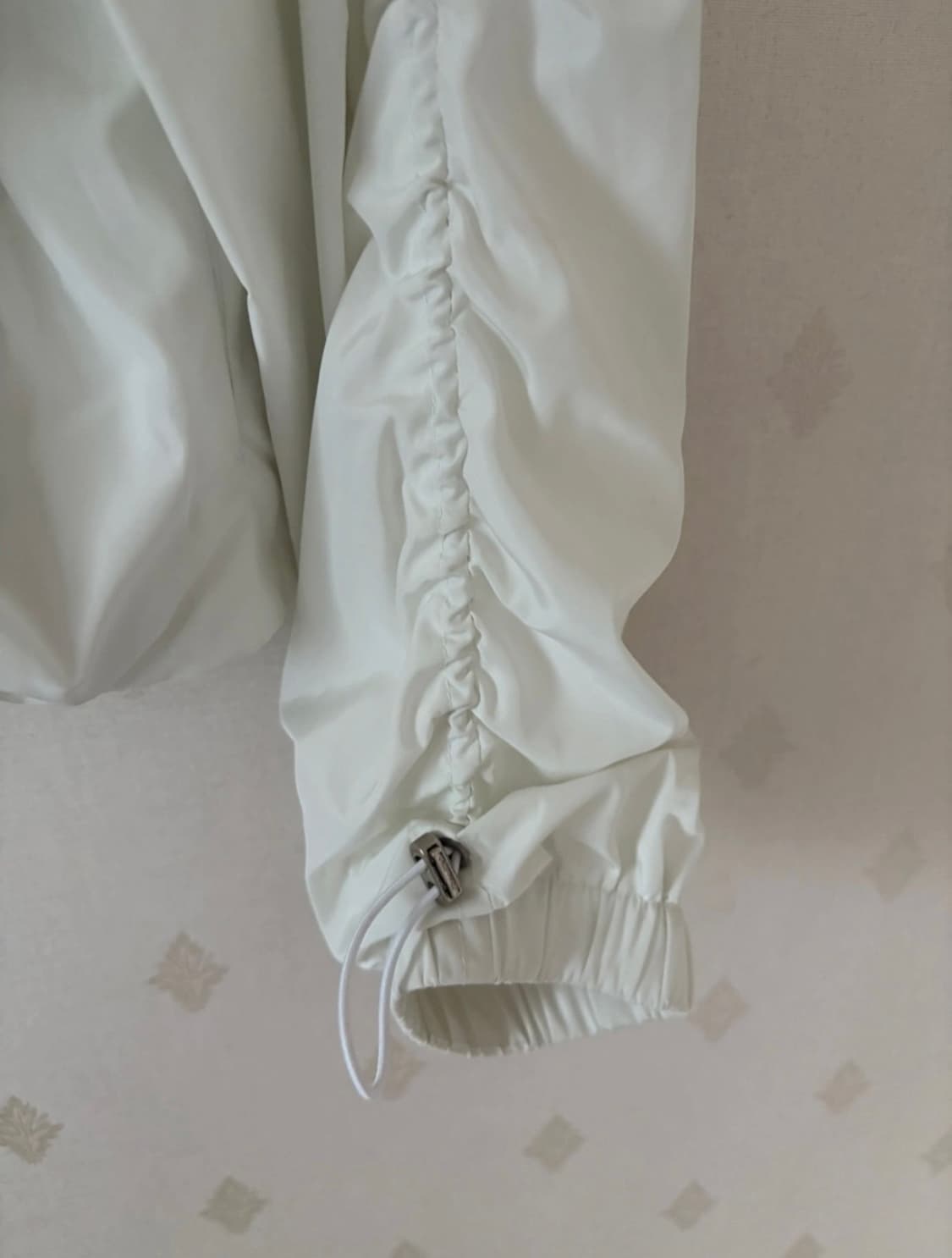 유노이아 스트링 윈드자켓 상품이미지3