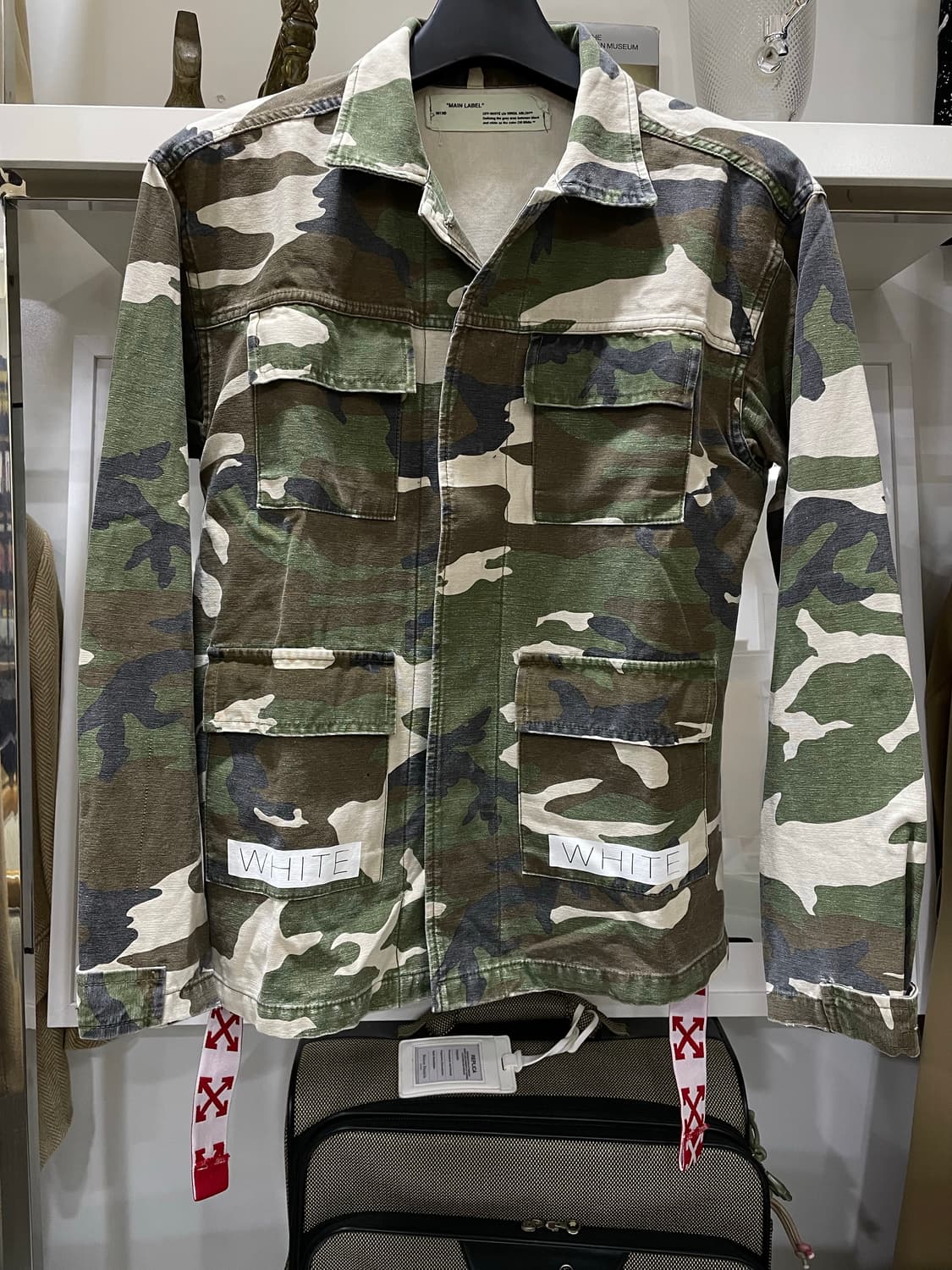 Off white/캐모 자켓(S) 상품이미지1