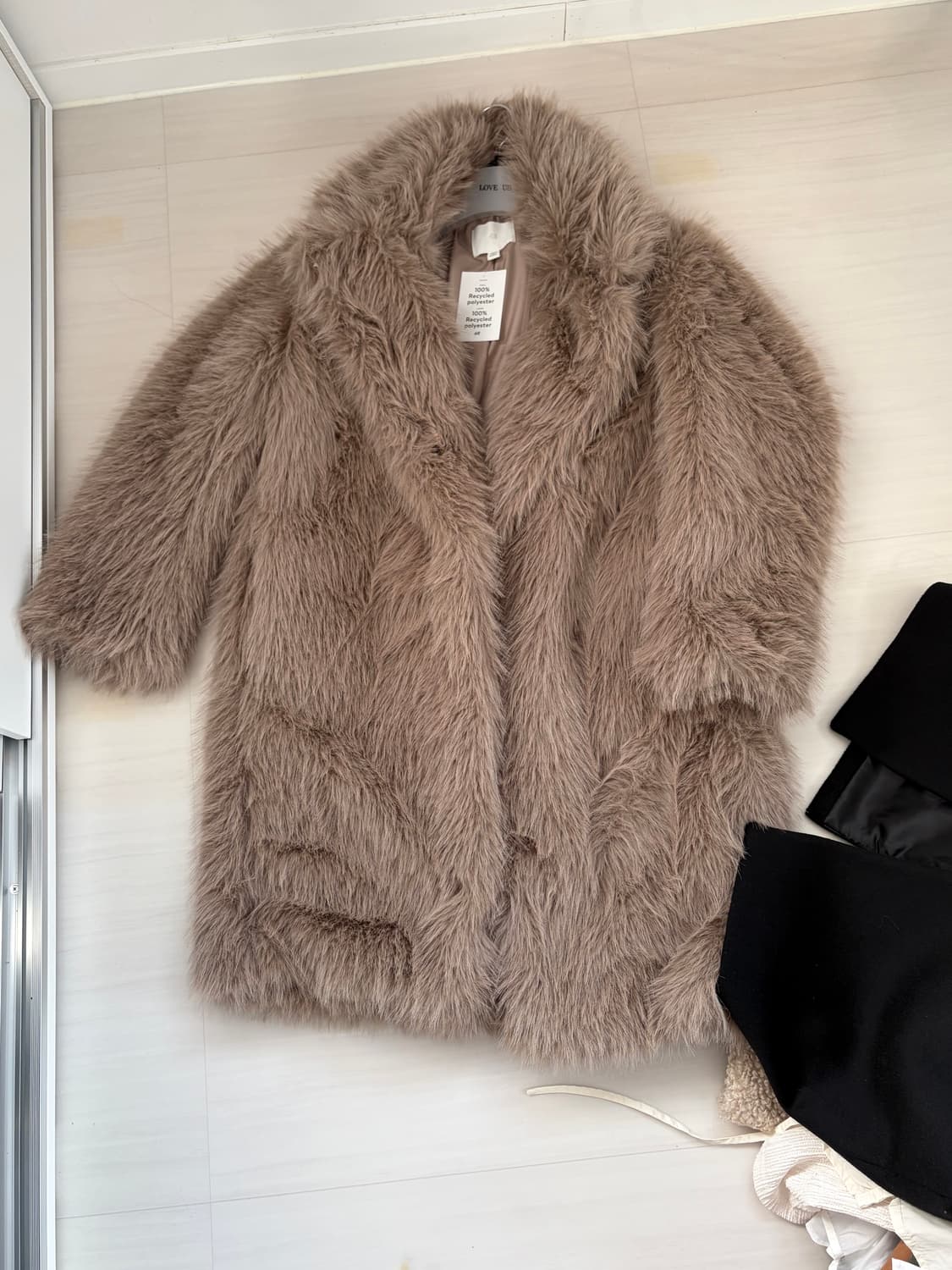 H&M 퍼자켓 상품이미지1