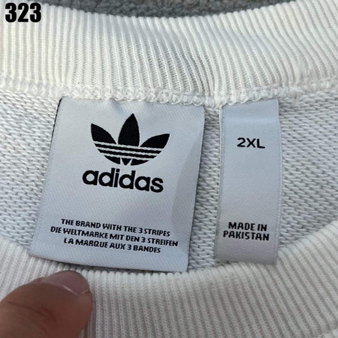 아디다스 화이트 맨투맨  상품이미지2