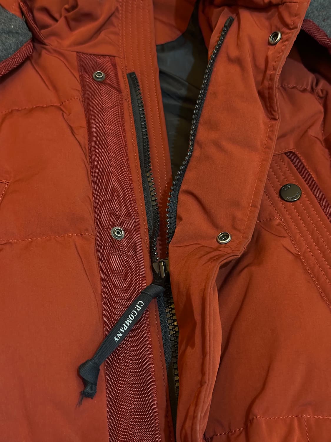 cp컴퍼니 덕 다운 고글  패딩  상품이미지4