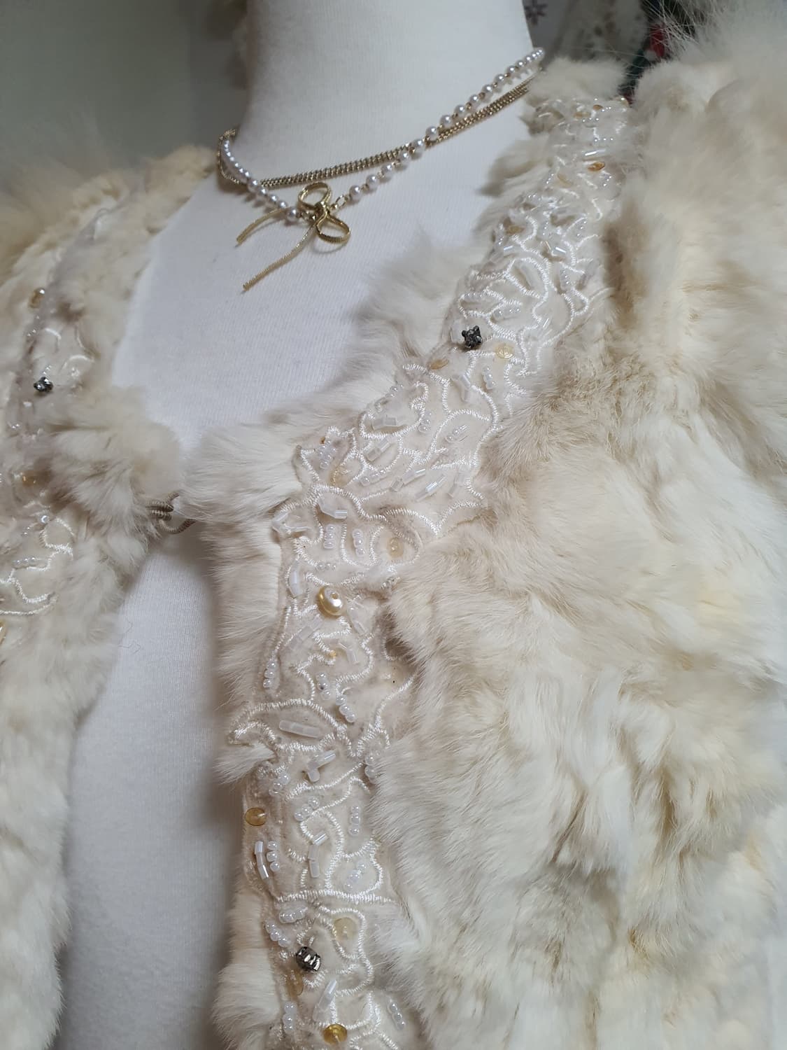 [갸루] 아이보리 퍼 베스트 레이스 장식 여우털 토끼털 상품이미지2