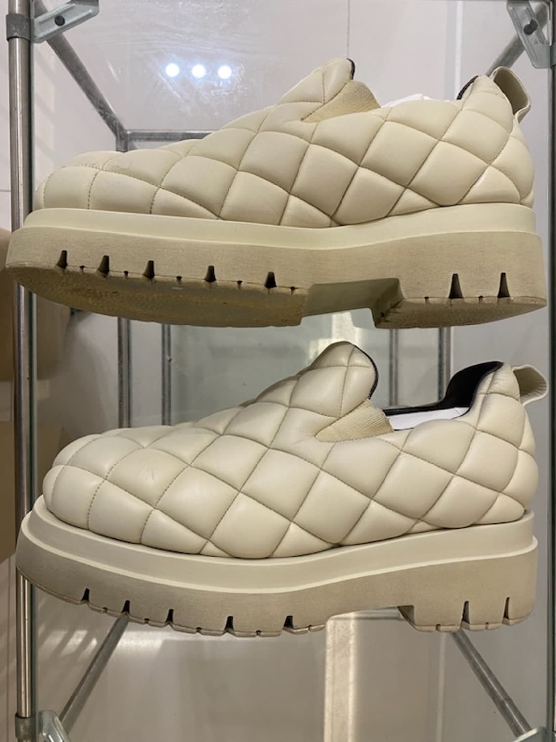 [42] 보테가베네타 퀼팅 레더 가죽 슬립온 더비 슈즈 상품이미지3