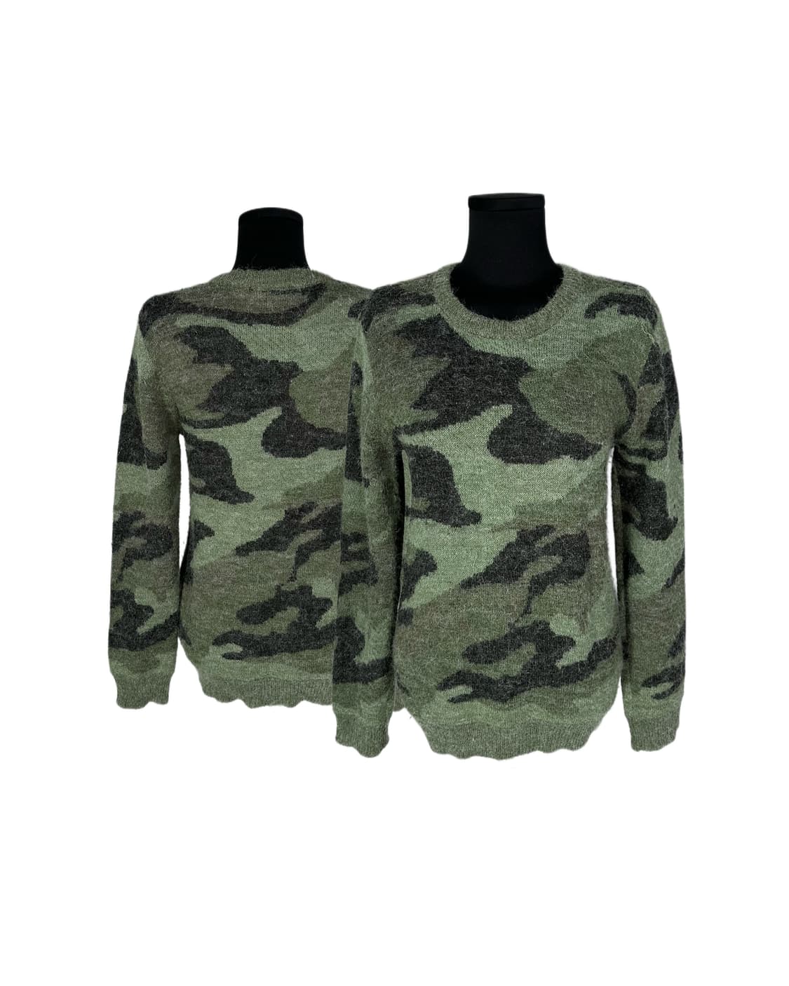 green hairy camo knit 상품이미지1