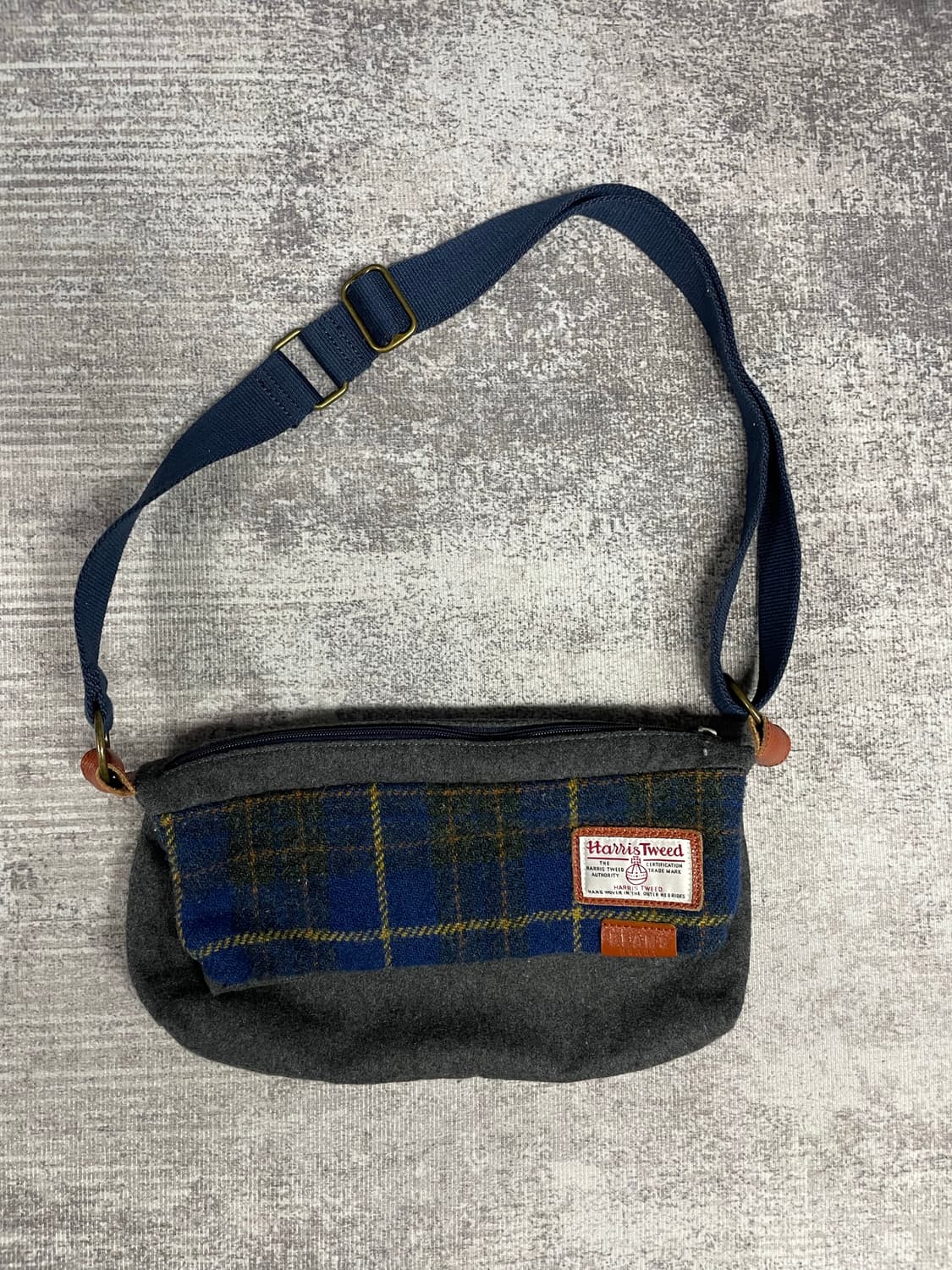 BEAMS x HARRIS TWEED 상품이미지1