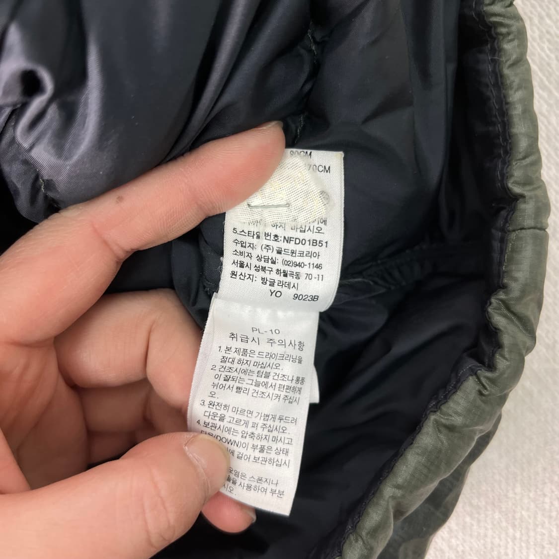 100 노스페이스 1996 눕시 700 카키 조끼 패딩 상품이미지8