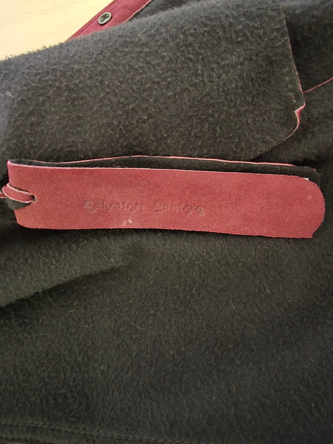 살바토레 산토로의 고급스러운 스웨이드 셔츠 자켓입니다
 상품이미지3