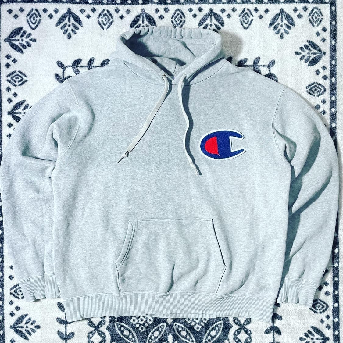 챔피온 빅로고 어센틱 후드티 상품이미지1