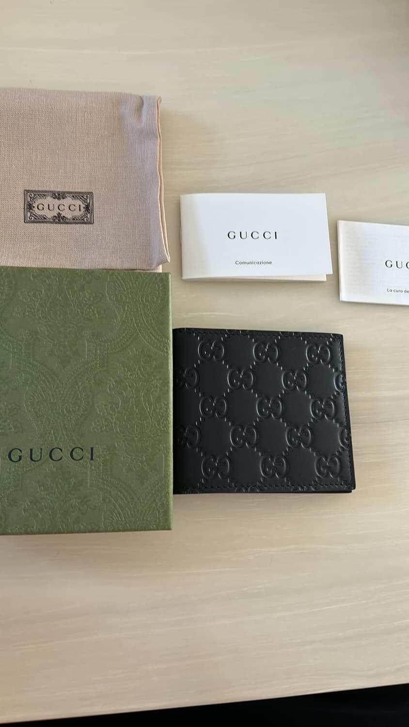 구찌 시그니쳐 시마 반지갑 블랙 상품이미지4