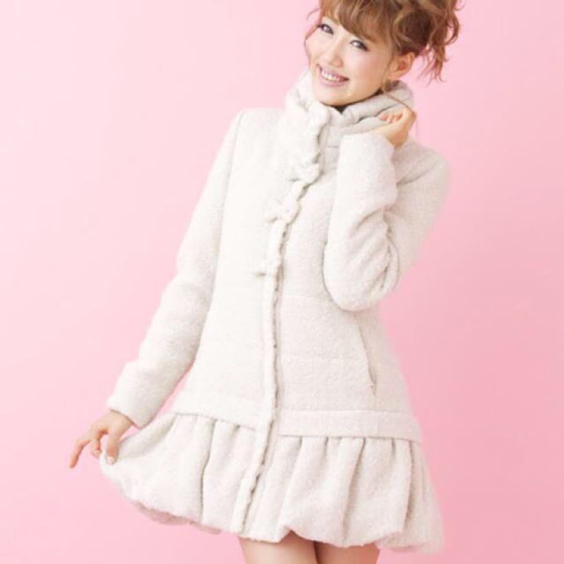 리즈리사 핀터깔 히메갸루 리본 화이트 코트 패딩 상품이미지4