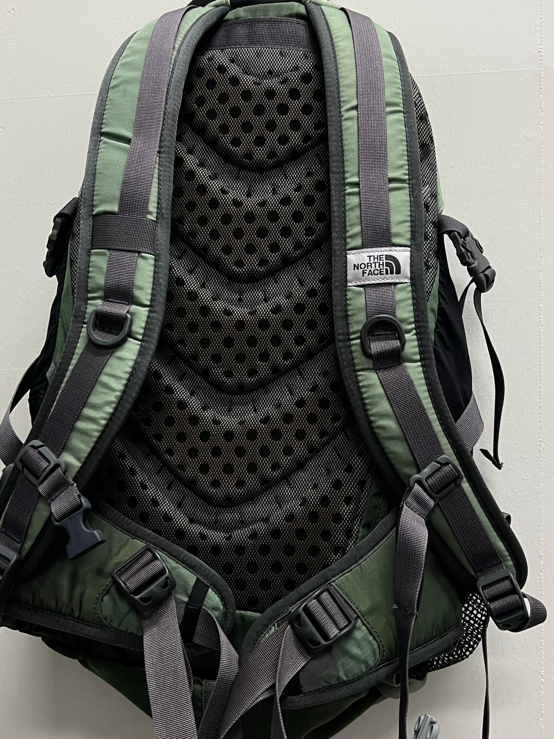 노스페이스 일렉트론26 백팩 그린 상품이미지4