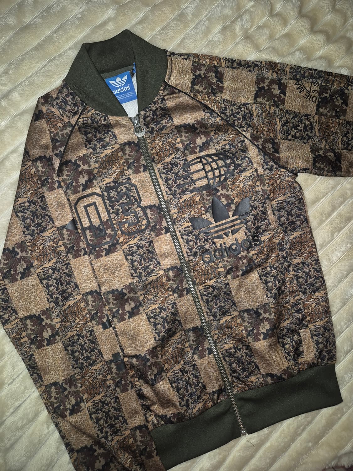 아디다스 멀티 카모 트랙탑 져지 상품이미지3