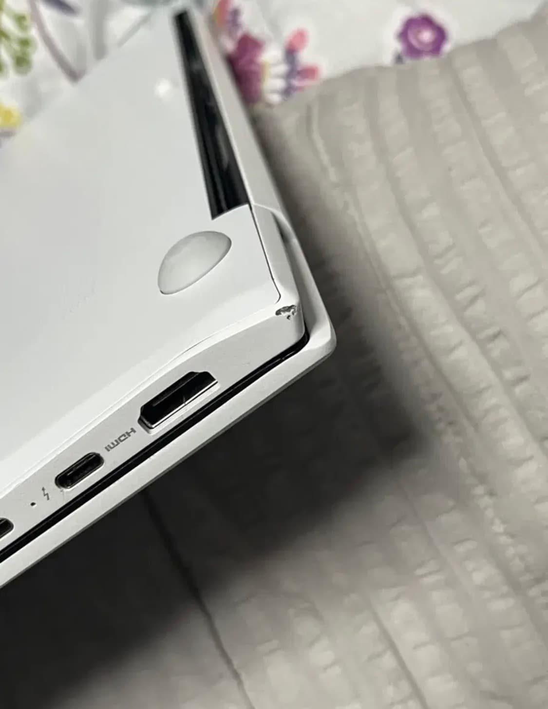 LG 그램 16인치 2021년형 화이트 상품이미지5