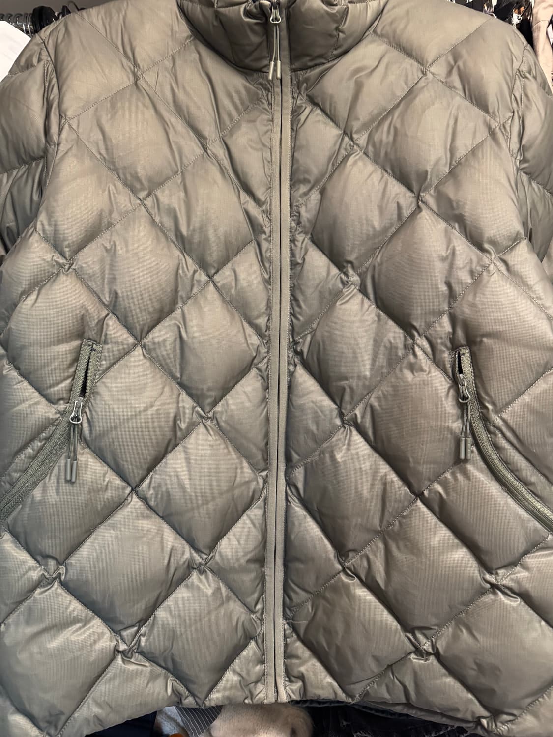 [L] 하이킹패트롤 경량 패딩 카키 라이트다운 디테처블 슬리브 자켓 그린 상품이미지4