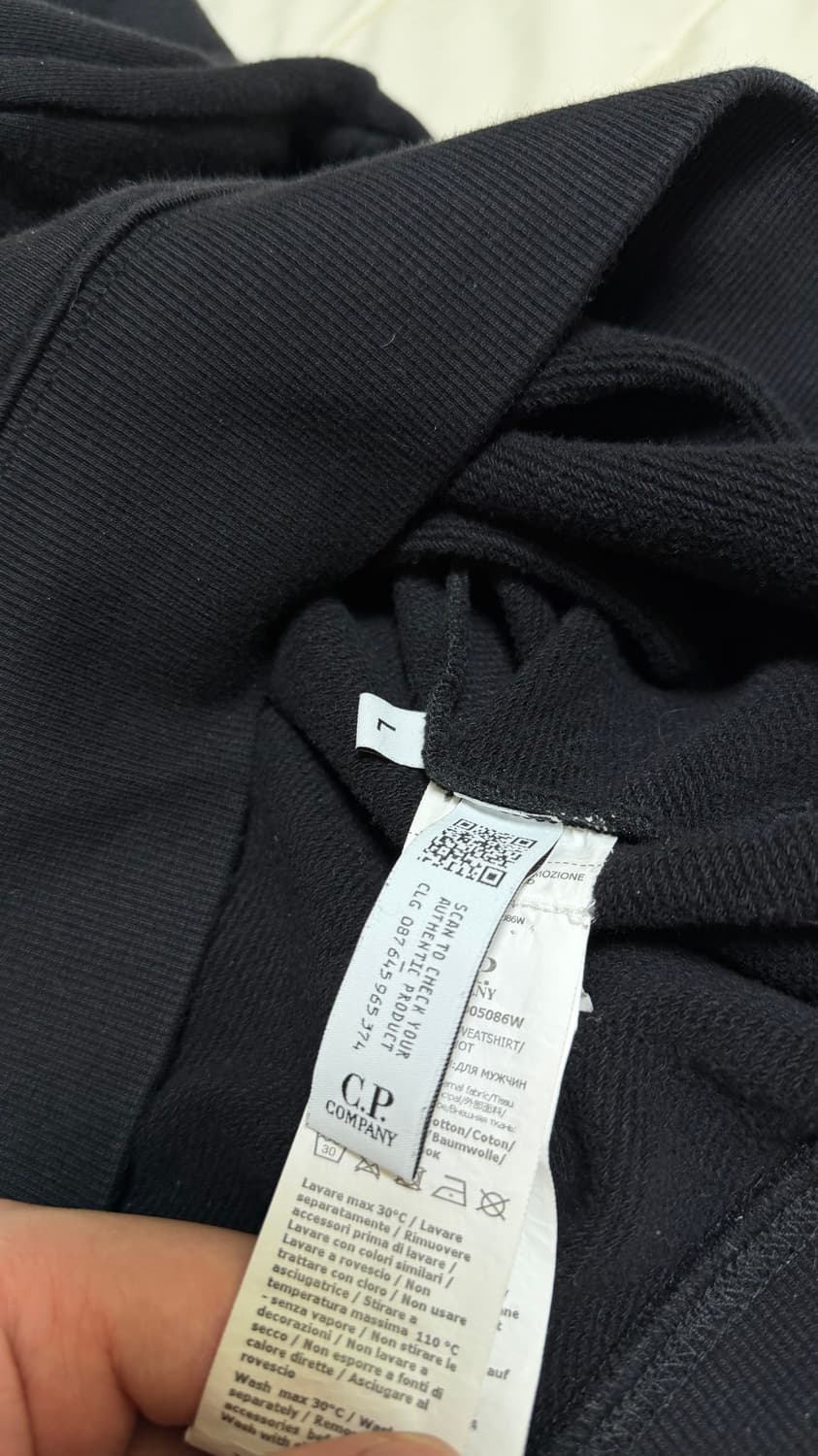 cp컴퍼니 맨투맨 블랙 L 상품이미지4