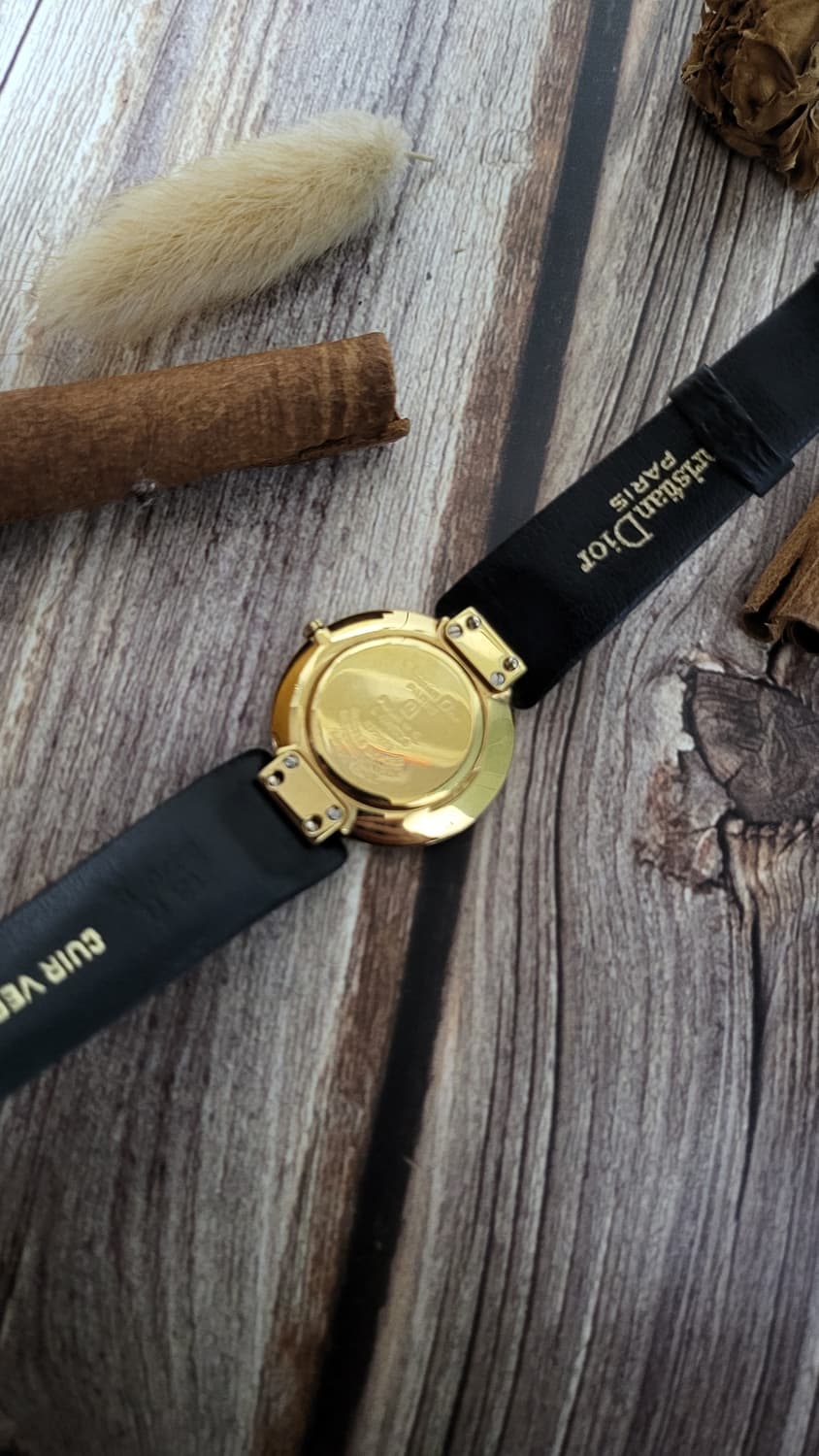 [연말세일]정품 크리스찬디올 블랙문 골드 쿼츠시계[정품 박스포함] 상품이미지8