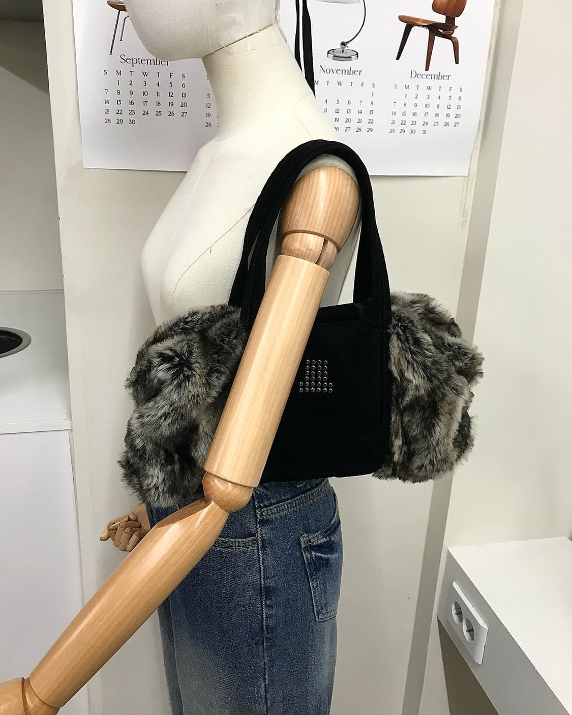 랑방 로고 퍼 숄더백 가방 상품이미지8