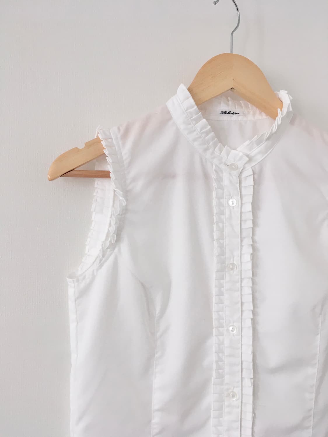 DEBUTTO sleeveless blouse  상품이미지3