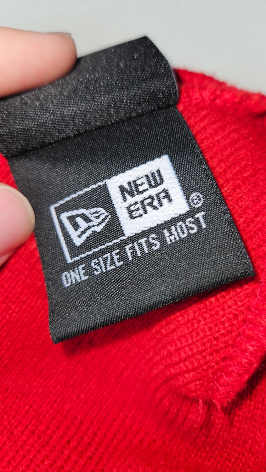 슈프림 24fw 레드비니 상품이미지5