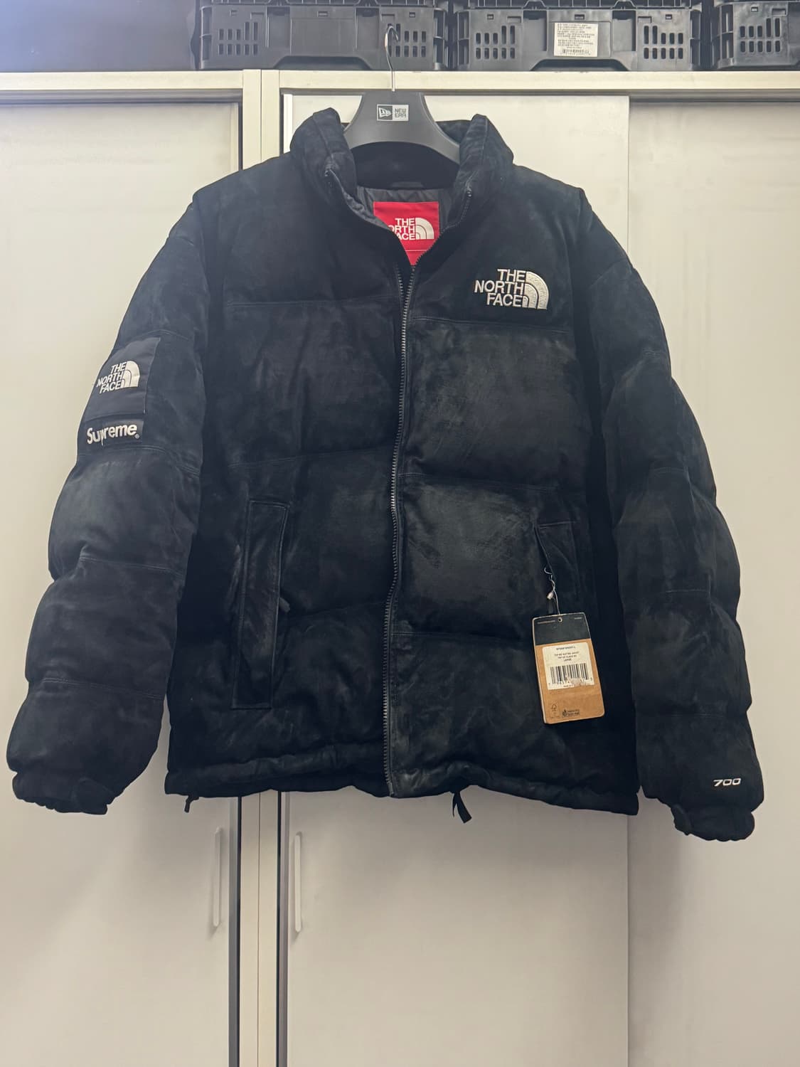 슈프림 노스페이스 스웨이드 눕시 상품이미지1