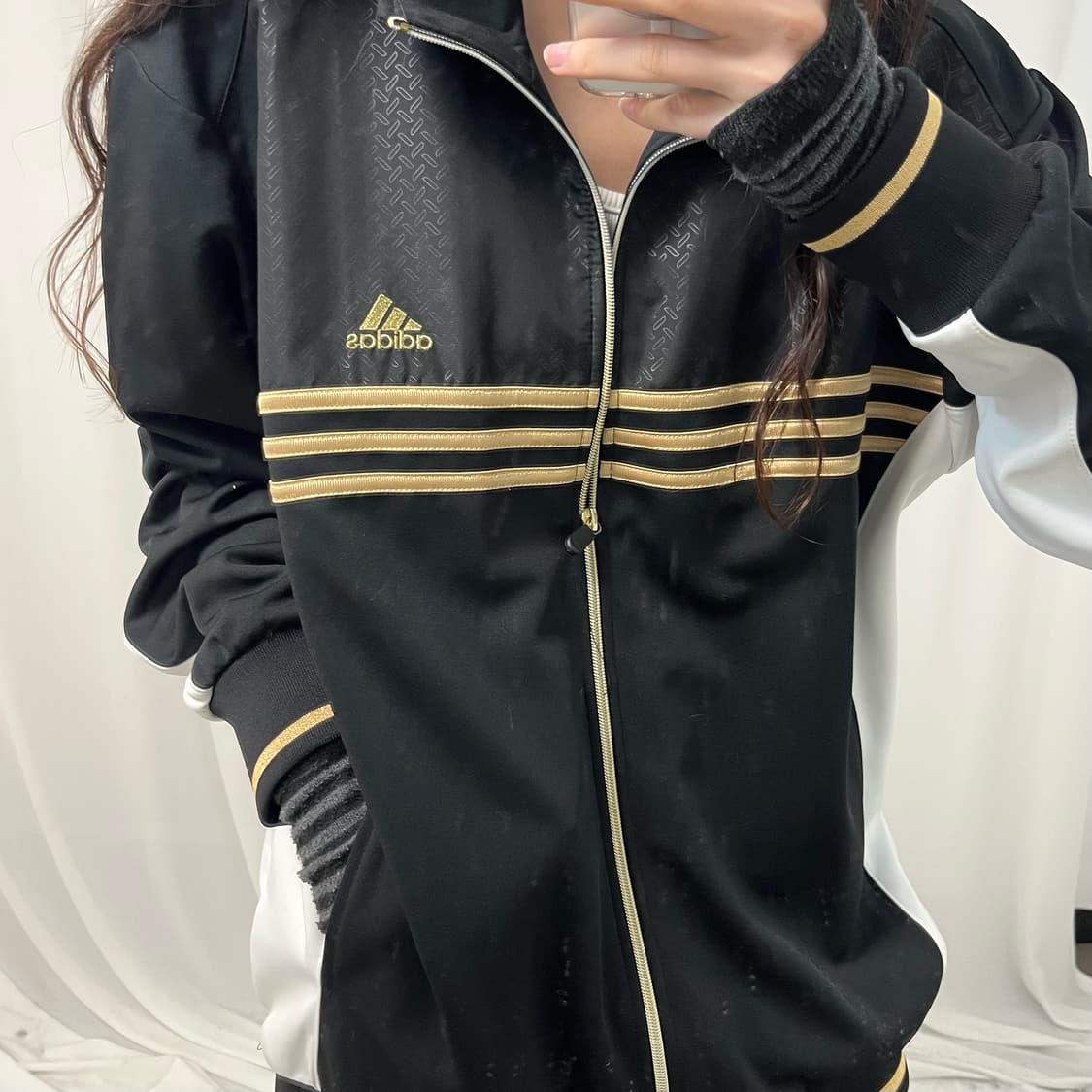 Adidas Black Gold Jersey 상품이미지3