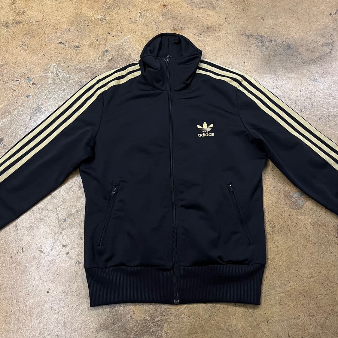 [정품/95] 아디다스 블랙 골드 검골 삼선 트랙탑 져지 b14 상품이미지3